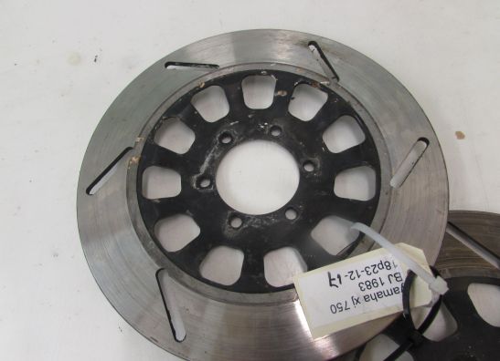 Brake disc set Yamaha XJ 750 