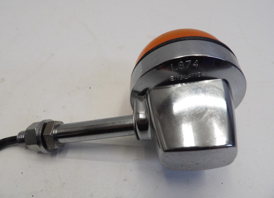 Winker right rear Triumph Thunderbird 900