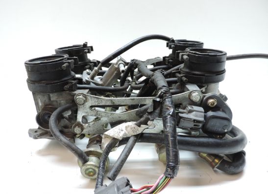 Gasklephuis Honda VFR 800 I