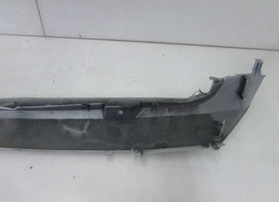 Cowl right Suzuki Burgman 400