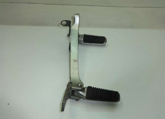 Fussrastetrager vorne rechts Suzuki GSX 550 EF