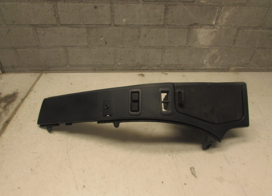 Cowl upper connector left Honda ST 1100 Pan European