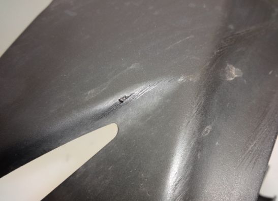 Cowl under Suzuki DL 1000 V STROM