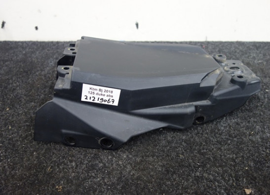Heckunterverkleidung KTM 125 Duke