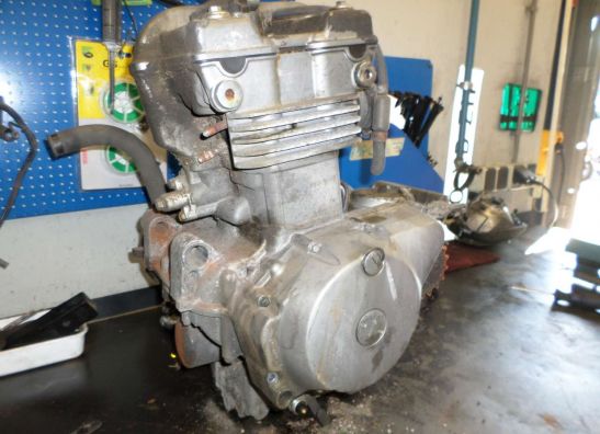 Engine Kawasaki ER 5