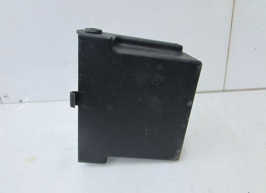 Batterie befestigung Triumph Sprint 900