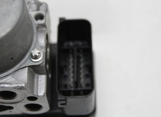 ABS pomp Kawasaki Z 900