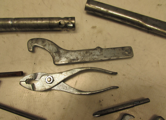 Tool set Yamaha FZR 600