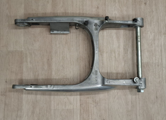 Achterbrug Harley Davidson VROD VRSC