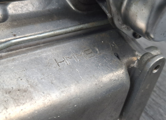 Carburetor assy Honda VF 700  750 C Magna