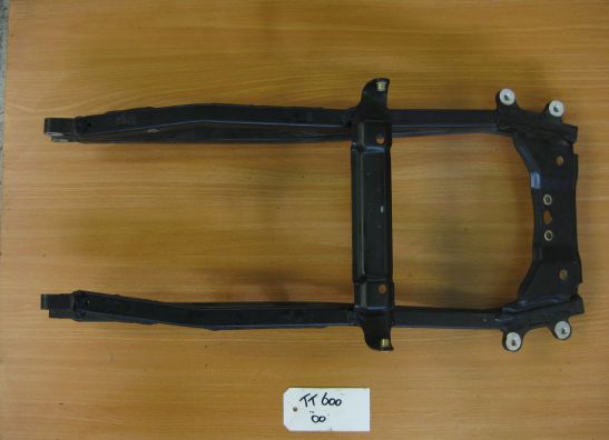Achtersubframe Triumph TT 600