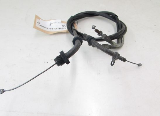 Throttle cable Suzuki Overige Suzuki