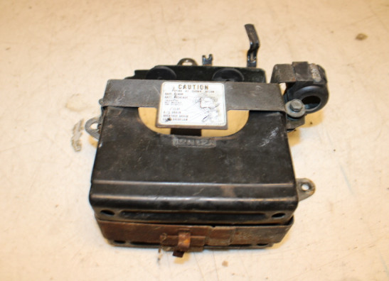 Accubak Honda CM 400 T 