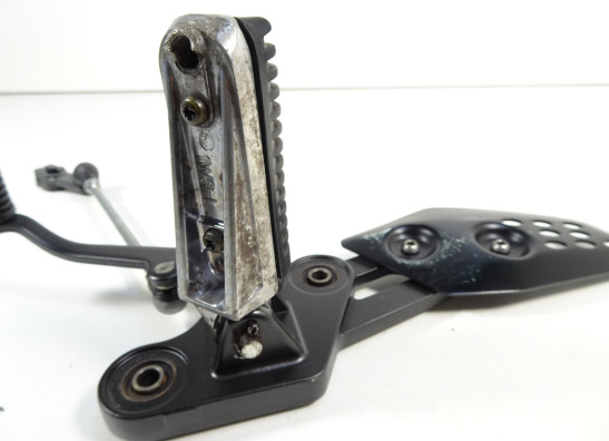 Fussrastetrager vorne links Yamaha Tracer 700