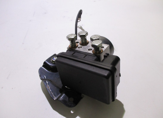 ABS pomp KTM 390 Duke