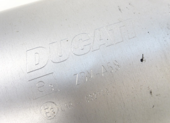 Uitlaat Ducati monster 796
