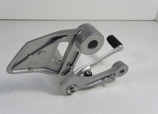 Fussrastetrager vorne links Yamaha Tracer 900 GT