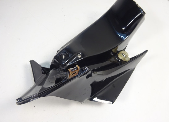 Rechter binnenkuip Aprilia RSV 1000