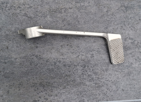 Main step holder right Triumph Trident 900