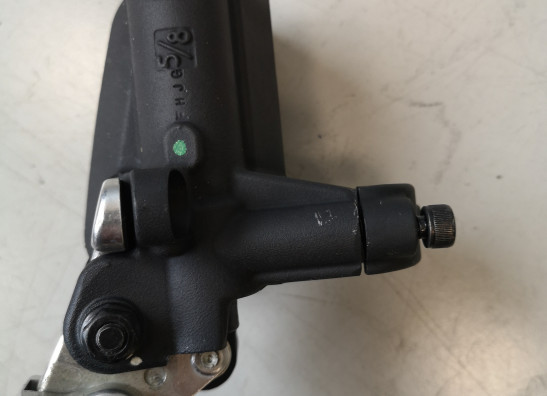 Rempomp Aprilia Shiver 750