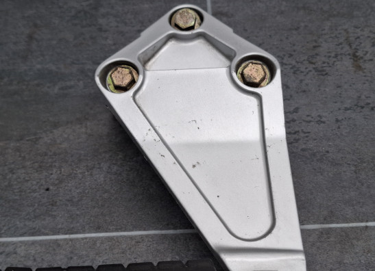 Duo voetsteun rechts Triumph Trident 900