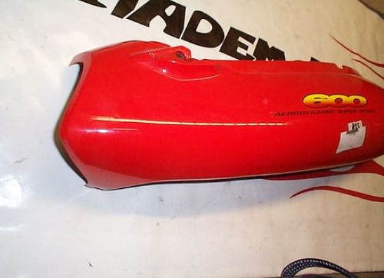 Rechter achterkant Suzuki GSX F 600