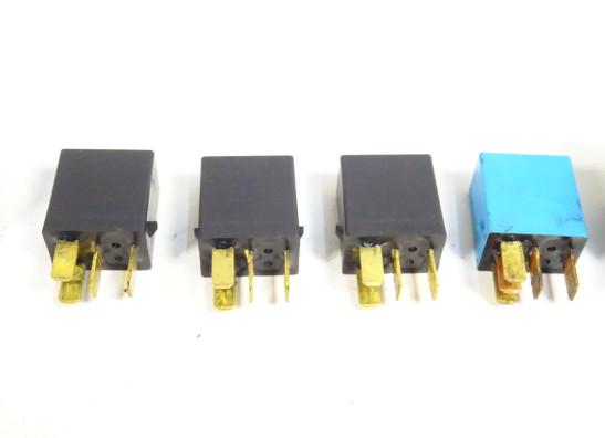 Radio Triumph Street Triple 675