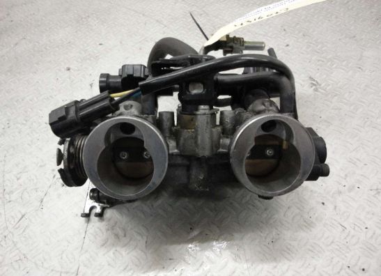 Gasklephuis Suzuki Burgman 650