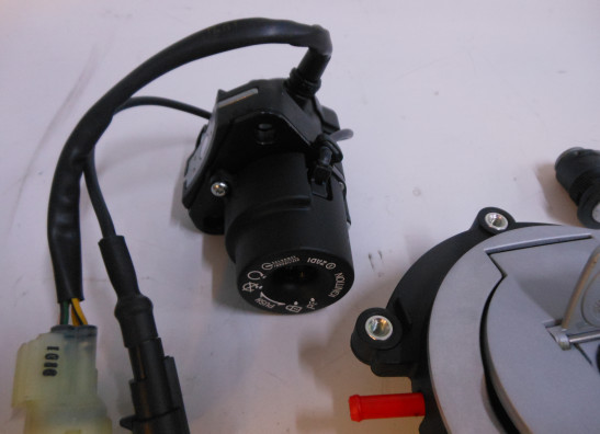 Slotenset Ducati monster 1100