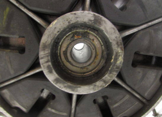 Rear wheel Suzuki LS 650