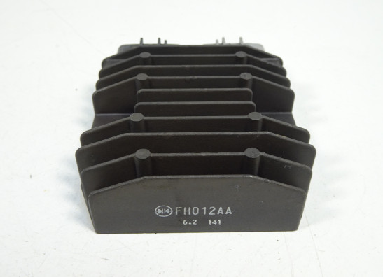 Spanningsregelaar Yamaha FZ1