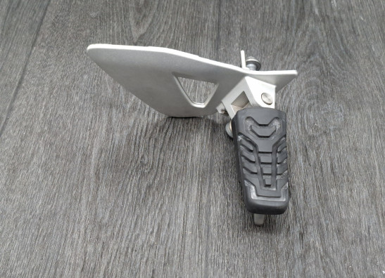 Main step holder right BMW R 1200 RT LC
