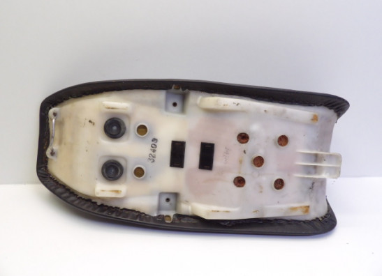 Zadel Honda VF 1000 F