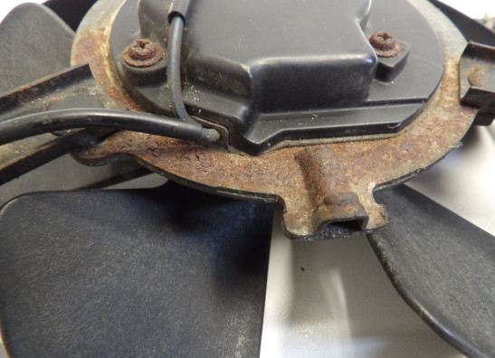 Ventilator Honda VF 700  750 Supermagna