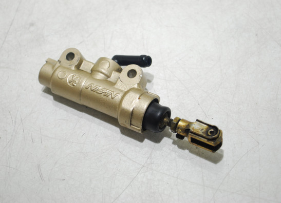 Rempomp achter MV Agusta 750 Brutale 2003-2006