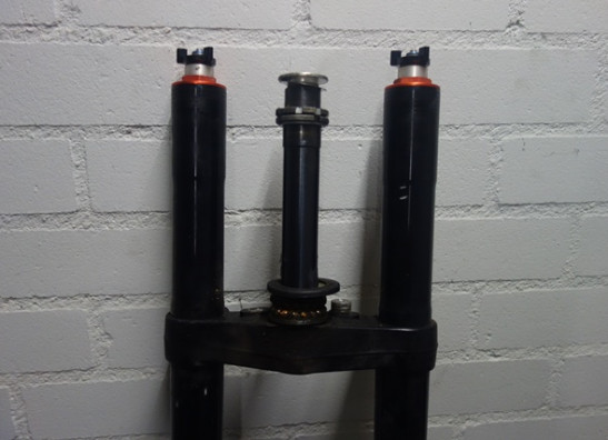 Voorpoten compleet Aprilia Falco