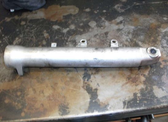 Voorpoot links onder Suzuki GSF 600 650 Bandit 