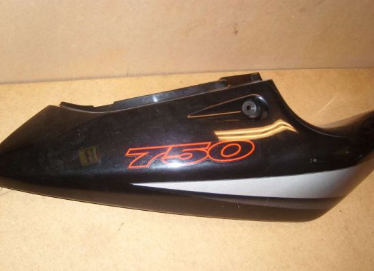 Cowl rear right Suzuki GSX R 750