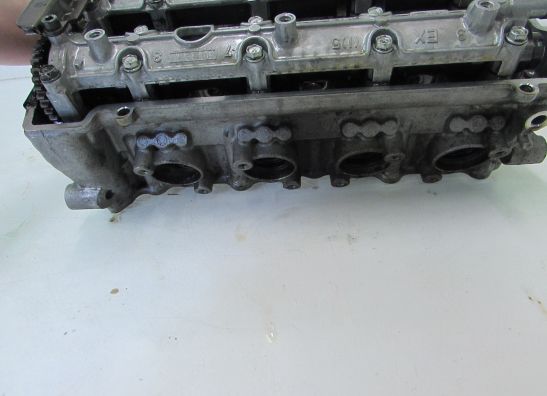 Cylinder head Suzuki GSX R 600