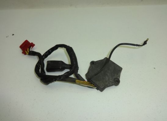 Regulator rectifier  Honda CBR 1000 F