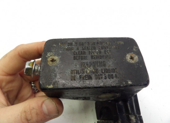 Bremszylinder vorne Suzuki GSX R 750