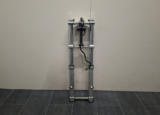 Gabelholm Komplett Triumph Trident 900