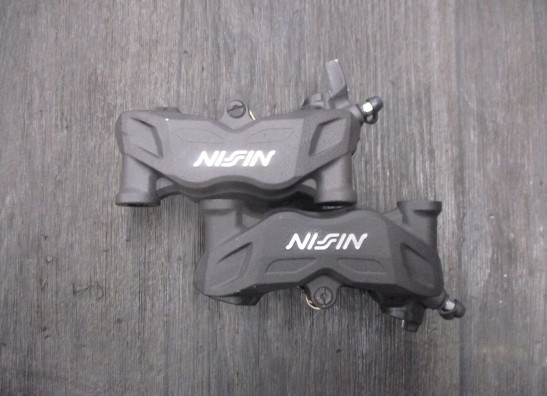 Remklauwen Suzuki GSX S 750