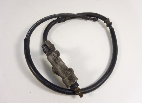 Rempomp achter Honda VFR 800 I