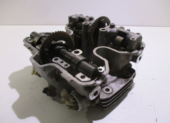 Cilinderkop Honda VF 750 C Magna