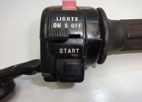 Stuurschakelaar rechts Suzuki GSX 550 EF