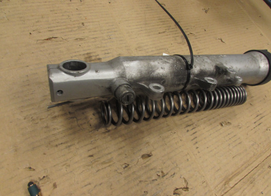 Voorpoot rechts onder Yamaha FJR 1300