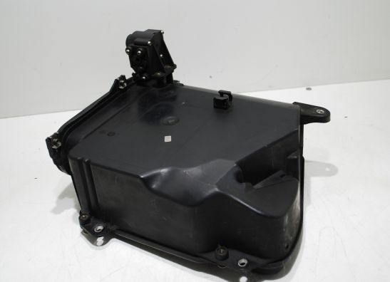 Cowl left upper  BMW R 1200 RT