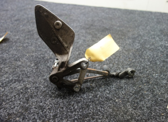 Main step holder left Yamaha FAZER 600