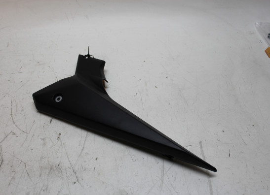 Cowl right small Yamaha XJ 6 N